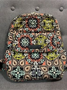 Vera Bradley Quilted RetiredSierra Floral Paisley Small Backpack